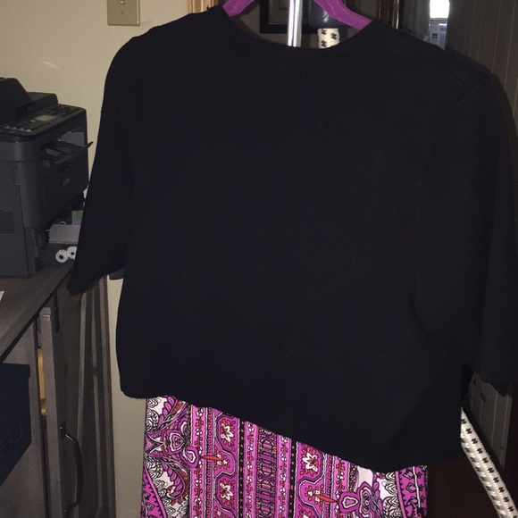 Shrug - Picture 5 of 11